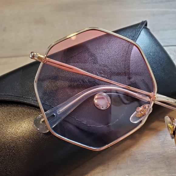 Gold Hexagon Wire Frame Ombre Sunglasses - Picture 2 of 6